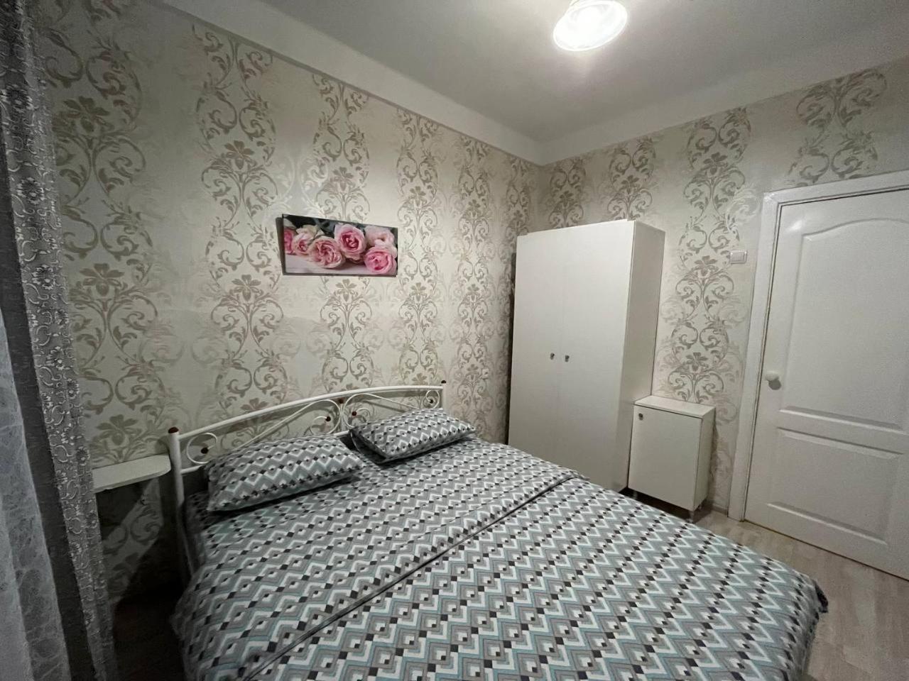 2К Квартира Велика Васильківська 118, Палац Україна キエフ エクステリア 写真